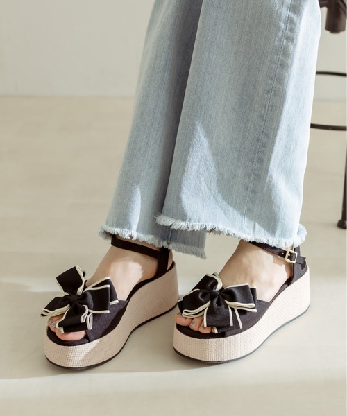 OLIVE des OLIVE（オリーブデオリーブ）の「リボン×ジュートモールドサンダル　1031130140（サンダル・レディース・アイボリー/ブラック・SMALL/MEDIUM/LARGE）」の5枚目の写真