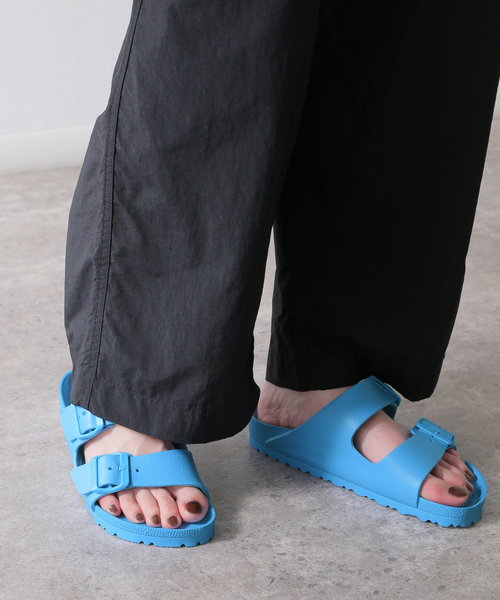 BIRKENSTOCK（ビルケンシュトック）の「【BIRKENSTOCK/ビルケンシュトック】ARIZONA EVA：サンダル（サンダル・レディース・ブルー/ピンク/ホワイト/ブラック・39/36/37/38）」の4枚目の写真