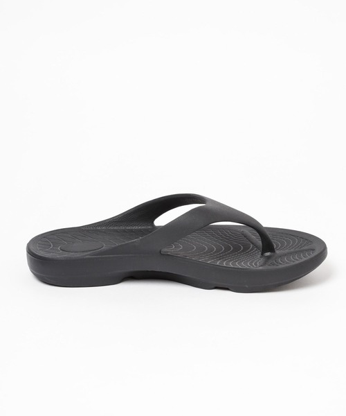 LEPSIM(レプシィム)の「ビーチトングサンダル 189672(サンダル・レディース・オフホワイト/ブラック/ベージュ系その他・LARGE/MEDIUM)」の18枚目の写真