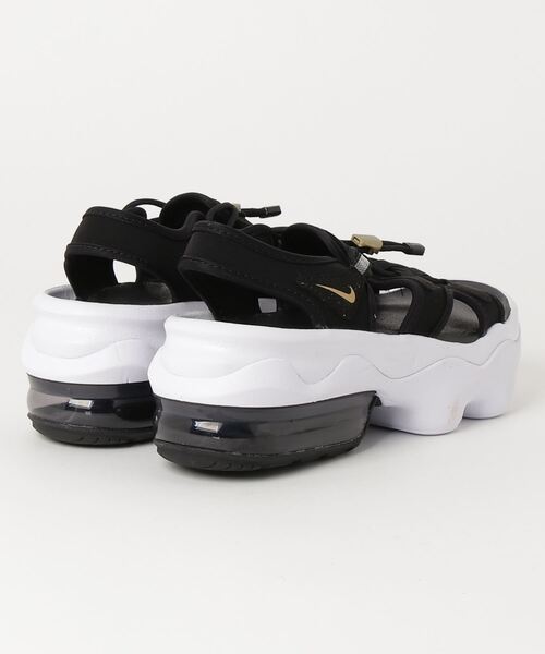NIKE（ナイキ）の「NIKE / AIR MAX KOKO（スニーカー・レディース・ゴールド/ブラック/ホワイト・24）」の11枚目の写真