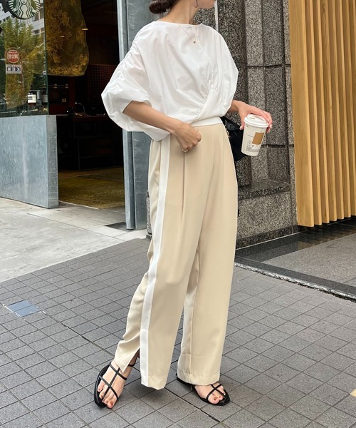 CAPRICIEUX LE'MAGE（カプリシューレマージュ）の「リブ切替パフブラウス（シャツ/ブラウス・レディース・ブラック/ホワイト/ベージュ・FREE）」の12枚目の写真