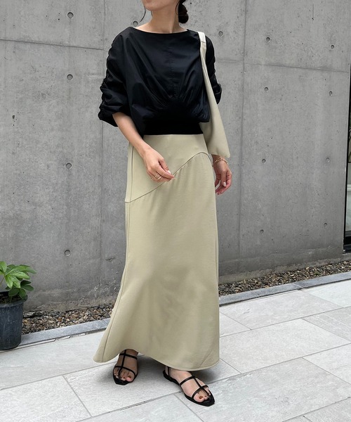 CAPRICIEUX LE'MAGE（カプリシューレマージュ）の「リブ切替パフブラウス（シャツ/ブラウス・レディース・ブラック/ホワイト/ベージュ・FREE）」の17枚目の写真