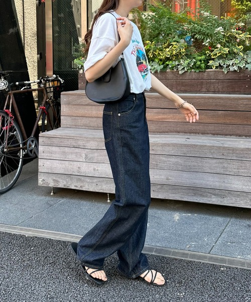 DISCOAT(ディスコート)の「【ユニセックス】ヴィンテージカープリントTシャツ《WEB限定》(Tシャツ/カットソー・レディース・チャコールグレー/オフホワイト/ライトベージュ・FREE)」の21枚目の写真