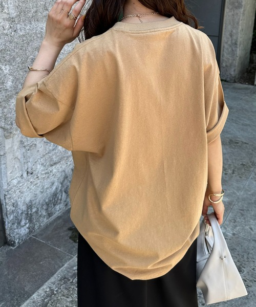 DISCOAT(ディスコート)の「【ユニセックス】ヴィンテージカープリントTシャツ《WEB限定》(Tシャツ/カットソー・レディース・チャコールグレー/オフホワイト/ライトベージュ・FREE)」の14枚目の写真