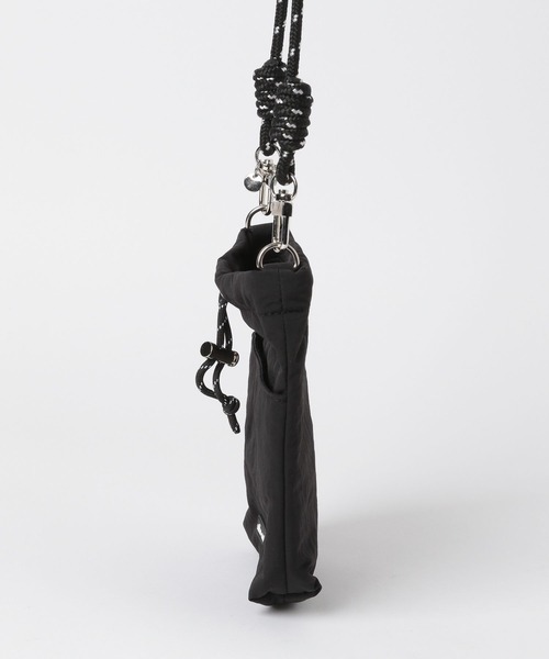 niko and...(ニコアンド)の「オリジナル細コードショルダー巾着(ショルダーバッグ・レディース・グリーン/アイボリー/ブラック/グレー/オレンジ・0)」の9枚目の写真