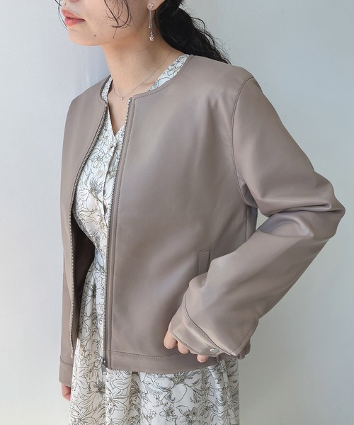 AS KNOW AS plus(アズノゥアズプラス)の「☆ノーカラーライダースジャケット 【2023AWアイテム】(ライダースジャケット・レディース・ブラック/アイボリー/グレイッシュベージュ・FREE)」の10枚目の写真