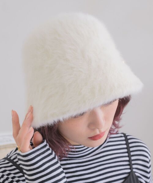 casita(RETRO GIRL)(カシータ)の「シャギーハット(ハット・レディース・ライトグレー/オフホワイト/ブラック・ONE SIZE)」の3枚目の写真