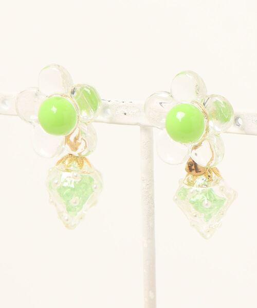 tone(トーン)の「【Mermaid Pink】推し色いちごピアス(MA)(ピアス(両耳用)・レディース・ピンク/ホワイト/イエロー/ブルー/オレンジ/ブラック/パープル/グリーン/レッド・FREE)」の3枚目の写真