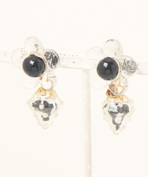 tone(トーン)の「【Mermaid Pink】推し色いちごピアス(MA)(ピアス(両耳用)・レディース・ピンク/ホワイト/イエロー/ブルー/オレンジ/ブラック/パープル/グリーン/レッド・FREE)」の2枚目の写真