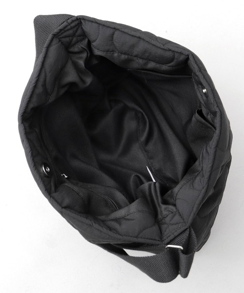 SCANDINAVIAN FOREST（スカンジナビアン・フォレスト）の「軽量 キルティング バルーン ショルダーバッグ（ショルダーバッグ・レディース・ブラック/オフホワイト・FREE）」の11枚目の写真