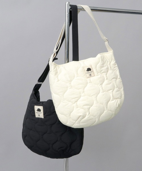 SCANDINAVIAN FOREST（スカンジナビアン・フォレスト）の「軽量 キルティング バルーン ショルダーバッグ（ショルダーバッグ・レディース・ブラック/オフホワイト・FREE）」の14枚目の写真