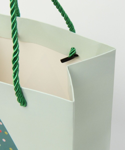 FOREVER 21(フォーエバー トゥエンティーワン)の「クリスマスショッパー セット7(ラッピングキット・レディース・グリーン・FREE)」の4枚目の写真