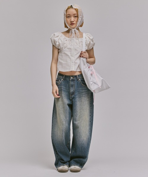 トップス fekete 2WAY PUFF SLEEVE BLOUSE FEKETE（フェケテ）の「2WAY PUFF SLEEVE BLOUSE / 2WAY