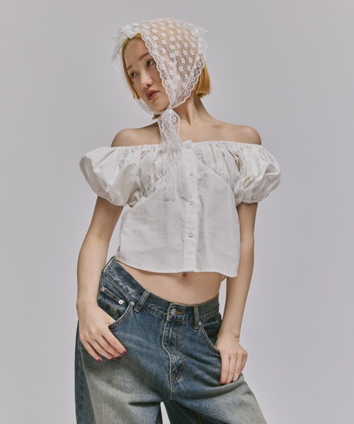 FEKETE（フェケテ）の「2WAY PUFF SLEEVE BLOUSE / 2WAY