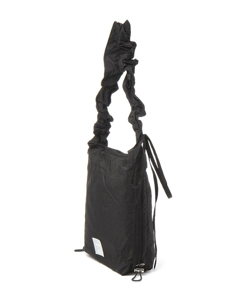 tiny tiny（ティニーティニー）の「ギャザーソフトショルダーバッグM[tiny tiny(ティニーティニー)]（ショルダーバッグ・レディース・ブラック/ブルー/シルバー・0）」の10枚目の写真