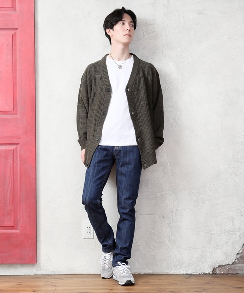 TopIsm（トップイズム）の「ルーズシルエット ツイード編み Vネックカーデ（ニット/セーター・メンズ・グリーン/ブラウン/グレイッシュベージュ/ブルー/ブラック・M/L）」の13枚目の写真