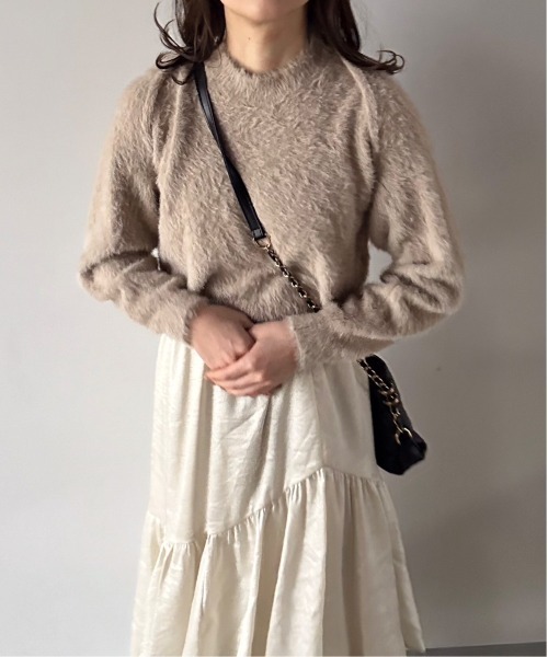 t a r o s u（タロス）の「2way shaggy knit/2ウェイシャギーニット（ニット/セーター・レディース・ベージュ/ブラック・FREE）」の2枚目の写真
