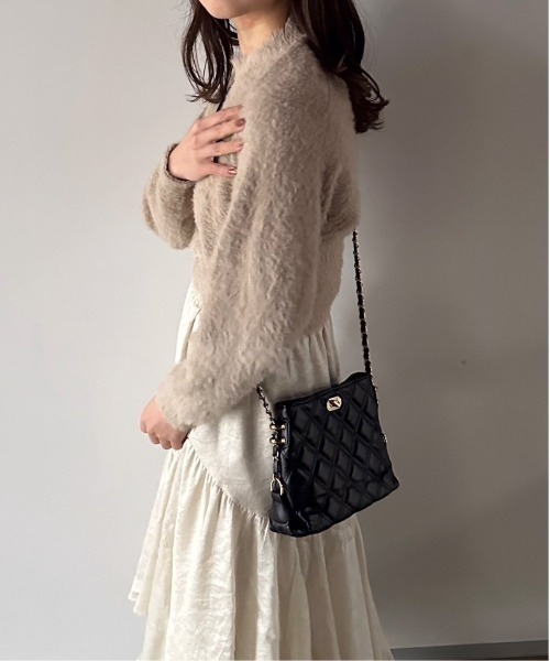 t a r o s u（タロス）の「2way shaggy knit/2ウェイシャギーニット（ニット/セーター・レディース・ベージュ/ブラック・FREE）」の5枚目の写真