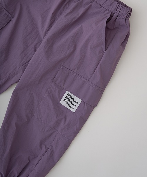 b・ROOM(ビールーム)の「イージーワイドカーゴパンツ(その他パンツ・キッズ・ベージュ/パープル/チャコール/アイボリー・140cm/150cm/100cm/120cm/130cm/110cm)」の6枚目の写真