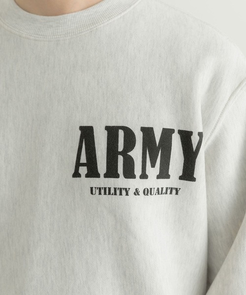 ITEMS URBANRESEARCH（アイテムズ アーバンリサーチ）の「ARMY Logo スウェットプルオーバー（スウェット・メンズ・カーキ/オートミール・MEDIUM/LARGE）」の18枚目の写真
