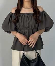 callautia（カラウティア）の「オフショルブラウス（シャツ/ブラウス