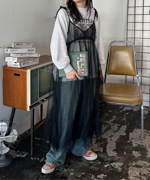 kutir（クティール）の「リボンチュールキャミワンピース（ワンピース・レディース・アイボリー/ブラック/チャコールグレー・FREE）」の11枚目の写真