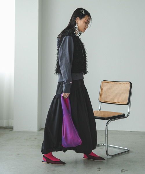 bohmal（ボマール）の「2WAYナイロンギャザーバルーンスカート（スカート・レディース・アイボリー/ブラック・MEDIUM）」の5枚目の写真