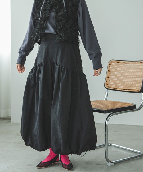 bohmal（ボマール）の「2WAYナイロンギャザーバルーンスカート（スカート・レディース・アイボリー/ブラック・MEDIUM）」の6枚目の写真