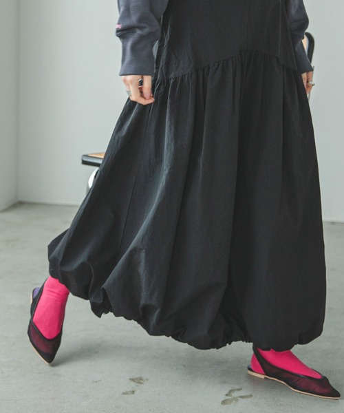 bohmal（ボマール）の「2WAYナイロンギャザーバルーンスカート（スカート・レディース・アイボリー/ブラック・MEDIUM）」の4枚目の写真