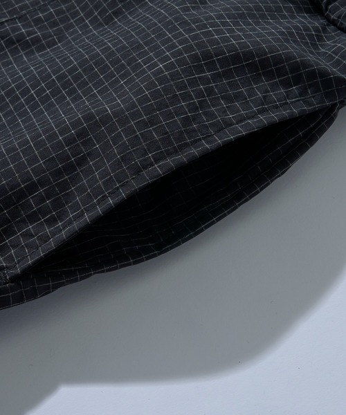 WHO'S WHO gallery(フーズフーギャラリー)の「【KOOKY'N/クーキー】BRONXテックトラックパンツ(カーゴパンツ・メンズ・チャコールグレー/ブラック/ホワイト・FREE)」の21枚目の写真