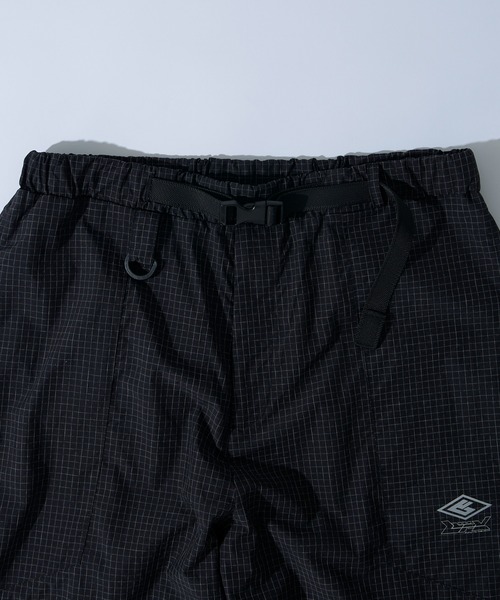 WHO'S WHO gallery(フーズフーギャラリー)の「【KOOKY'N/クーキー】BRONXテックトラックパンツ(カーゴパンツ・メンズ・チャコールグレー/ブラック/ホワイト・FREE)」の19枚目の写真