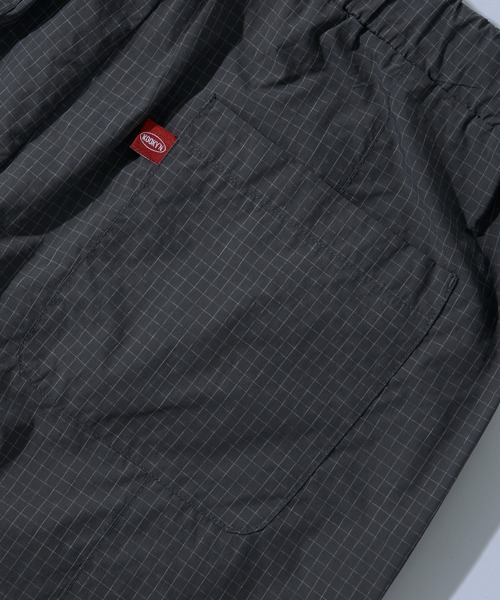 WHO'S WHO gallery(フーズフーギャラリー)の「【KOOKY'N/クーキー】BRONXテックトラックパンツ(カーゴパンツ・メンズ・チャコールグレー/ブラック/ホワイト・FREE)」の15枚目の写真