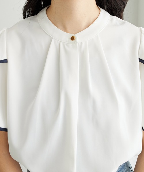 alotta（アロッタ）の「≪接触冷感≫チューリップ袖パイピングブラウス（シャツ/ブラウス・レディース・ホワイト×ネイビー/ブルー/ネイビー/ホワイト×ピンク/ピンク・L/3L/LL/M）」の20枚目の写真