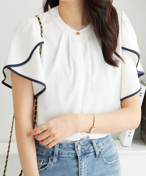 alotta（アロッタ）の「≪接触冷感≫チューリップ袖パイピングブラウス（シャツ/ブラウス・レディース・ホワイト×ネイビー/ブルー/ネイビー/ホワイト×ピンク/ピンク・L/3L/LL/M）」の11枚目の写真