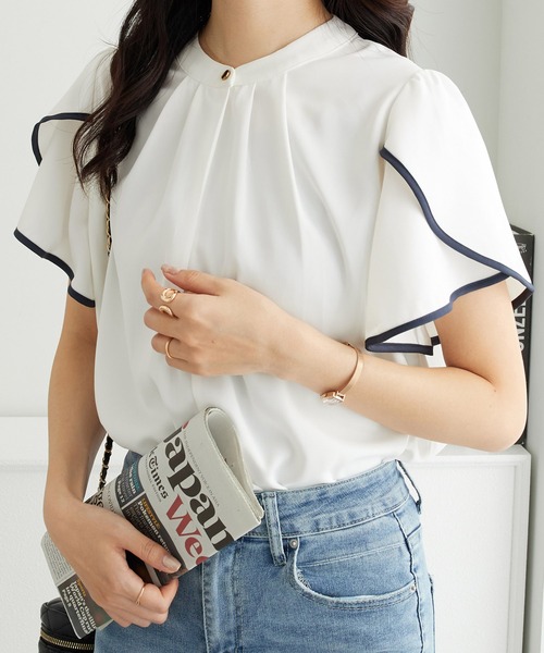 alotta（アロッタ）の「≪接触冷感≫チューリップ袖パイピングブラウス（シャツ/ブラウス・レディース・ホワイト×ネイビー/ブルー/ネイビー/ホワイト×ピンク/ピンク・L/3L/LL/M）」の17枚目の写真