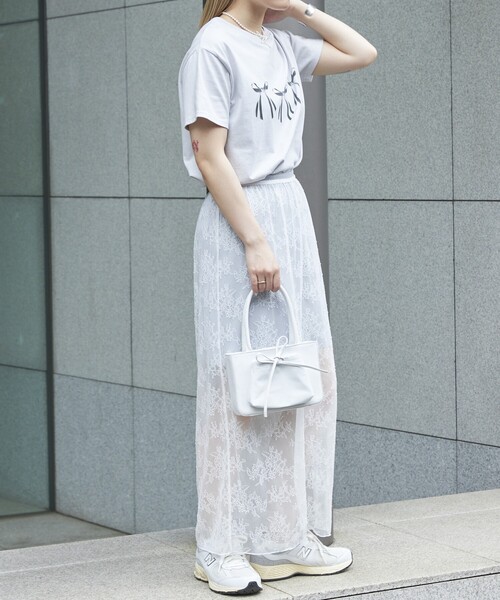 Firsthand（ファーストハンド）の「Firsthand/ファーストハンド Leather Ribbon Handbag / レザーリボンハンドバッグ / ミニハンドバッグ / ミニハンドルバッグ / ミニトート / 防水レザー（ハンドバッグ・レディース・ブラック/ホワイト・ONE SIZE）」の17枚目の写真