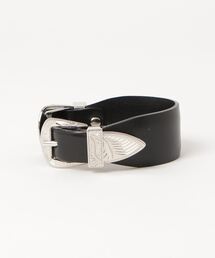 TOGA pulla Double buckle bangle トーガ　プルーラ TOGA PULLA（トーガ プルラ）の「【TOGA PULLA/トーガプルラ
