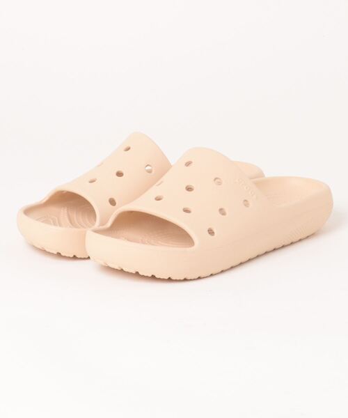 crocs（クロックス）の「クロックス クラシック スライド / crocs Classic Slide 2.0（サンダル・レディース・ブラック/ベージュ/グレー系その他2/ホワイト・22cm/23cm/24cm/25cm/26cm/27cm/28cm/31cm）」の4枚目の写真