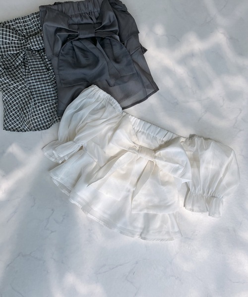 AS KNOW AS plus(アズノゥアズプラス)の「◎前後着用可能 5分袖リボンブラウス(シャツ/ブラウス・レディース・アイボリー/チャコールグレー/ホワイト×ブラック・FREE)」の14枚目の写真