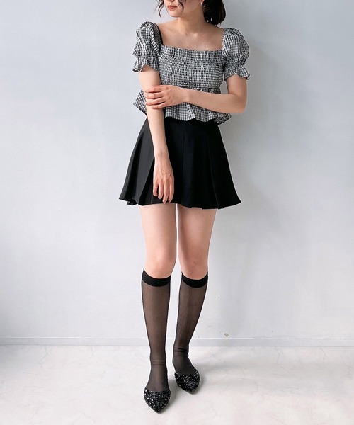 AS KNOW AS plus(アズノゥアズプラス)の「◎前後着用可能 5分袖リボンブラウス(シャツ/ブラウス・レディース・アイボリー/チャコールグレー/ホワイト×ブラック・FREE)」の16枚目の写真