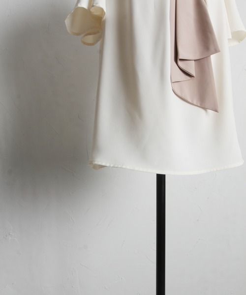 tocco closet(トッコ クローゼット)の「【ZOZO限定】ボウタイブラウス(シャツ/ブラウス・レディース・ブルー/アイボリー・M)」の3枚目の写真