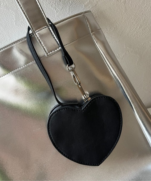 prose verse（プロズヴェール）の「ハートミニポーチ付きトートバッグ（トートバッグ・レディース・ブラック系その他2/シルバー/ブラック系その他・ﾌﾘ-）」の9枚目の写真