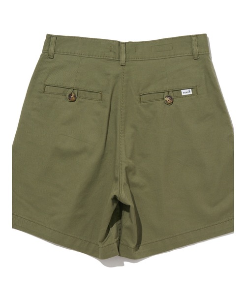 Levi's(リーバイス)の「Levi's/リーバイス PLEATED トラウザー ショートパンツ グリーン DEEP LICHEN(その他パンツ・レディース・グリーン・23inch/24inch/25inch/26inch/27inch/28inch)」の17枚目の写真