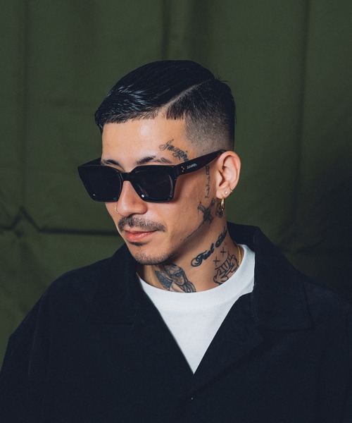 Subciety（サブサエティ）の「SUNGLASS-compere-（サングラス・メンズ・ブラック/ブラック×グリーン/ブラック×イエロー・FREE）」の11枚目の写真