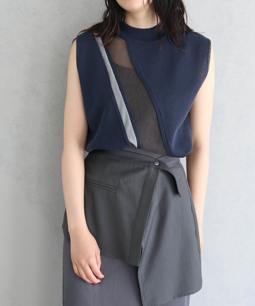 &g'aime（アンジェム）の「【&g'aime】バイカラーシアーラインニットトップス（ニット/セーター・レディース・ブラック/グレイッシュベージュ/グリーン/ネイビー・FREE）」の22枚目の写真