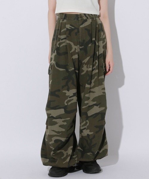 Anui(アニュイ)の「【UNISEX/3サイズ展開】ワイドパラシュートパンツ2(カーゴパンツ・レディース・アーミー・SMALL/MEDIUM/LARGE)」の11枚目の写真