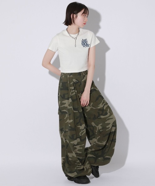 Anui(アニュイ)の「【UNISEX/3サイズ展開】ワイドパラシュートパンツ2(カーゴパンツ・レディース・アーミー・SMALL/MEDIUM/LARGE)」の14枚目の写真