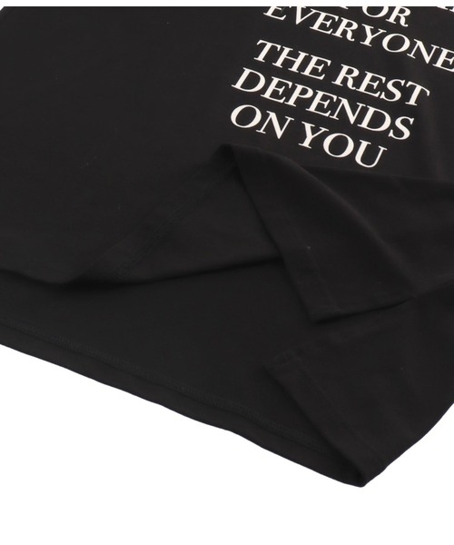 Settimissimo（セッティミッシモ）の「フロッキープリント ロゴ Tシャツ（Tシャツ/カットソー・レディース・オフホワイト/ブラック/オレンジ・FREE）」の6枚目の写真