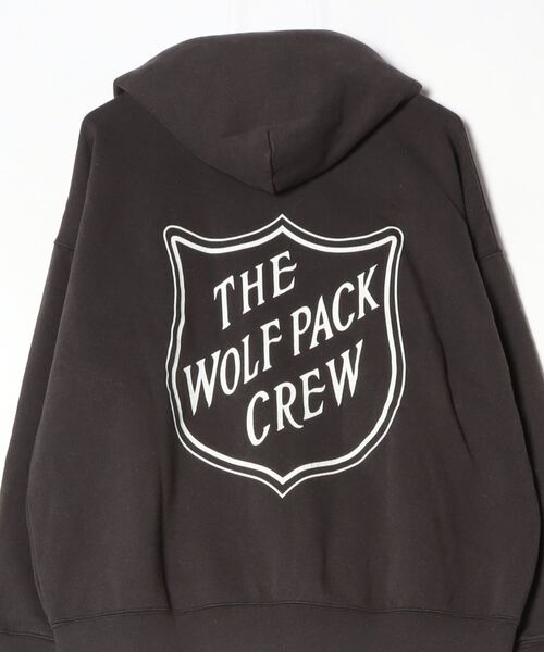 WP（ダブリューピー）の「WP / ダブリューピー：EMBLEM ZIP PARKA FADED：WP12-ZPK12[WAX]（パーカー・メンズ・ブラック・XL/L/M）」の2枚目の写真