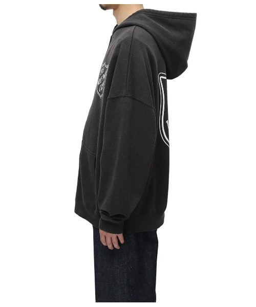 WP（ダブリューピー）の「WP / ダブリューピー：EMBLEM ZIP PARKA FADED：WP12-ZPK12[WAX]（パーカー・メンズ・ブラック・XL/L/M）」の12枚目の写真